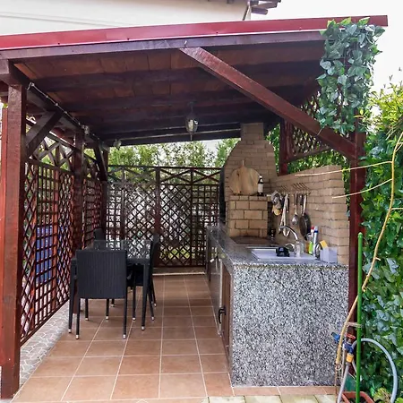 Floare De Iris Guest house 3*